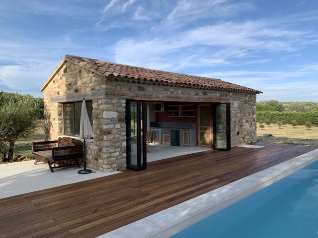 Pool house en pierre - Roussillon